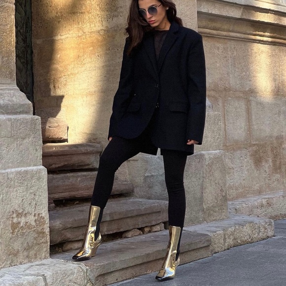 $1,650 Prada Gold Metallic Brushed Calf Leather Chelsea Boots Sz 38 AUTHENTIC😍 - Picture 1 of 17